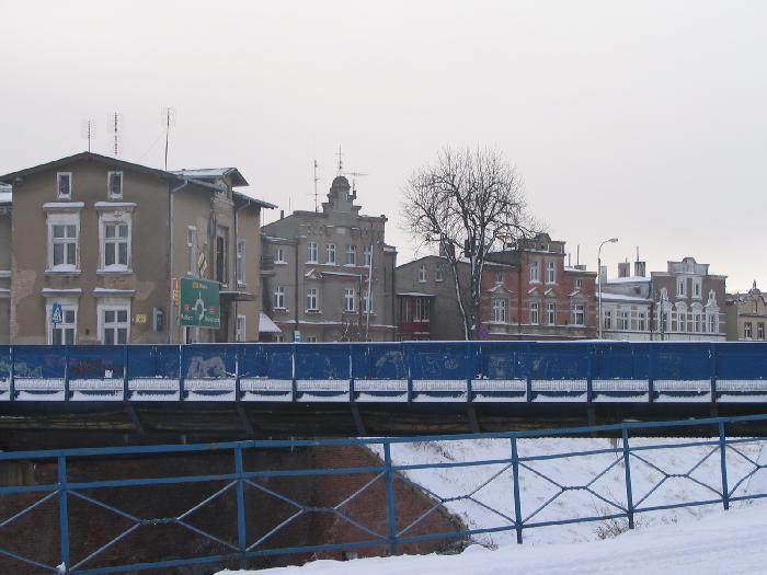 most nad torami, ul.Warszawska_2.JPG