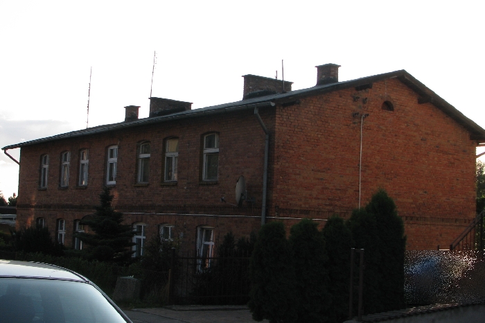 czerwony jak cegla.jpg