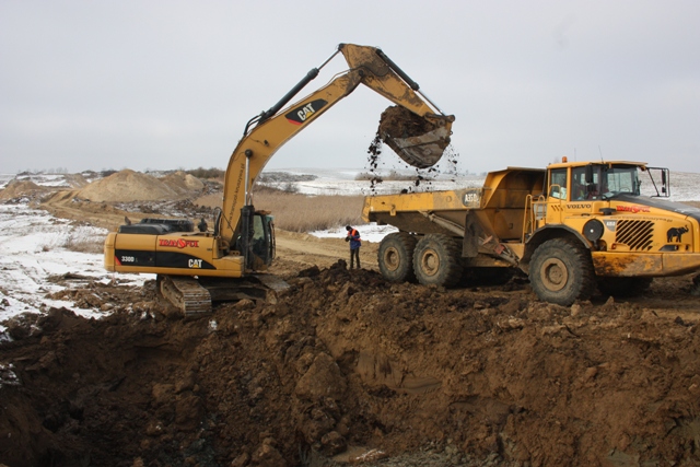 wymiana gruntów nienośnych w okolicach skrzyżowania z drogą krajową nr 1.JPG