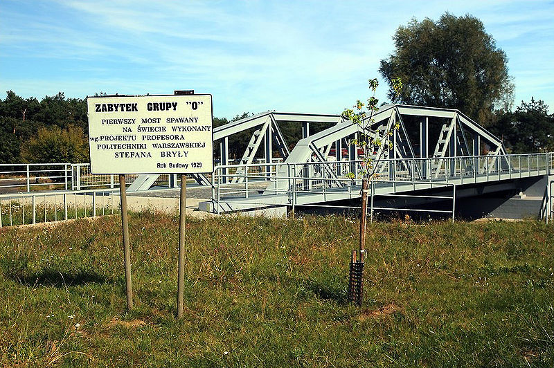800px-Maurzyce_most_2009.jpg
