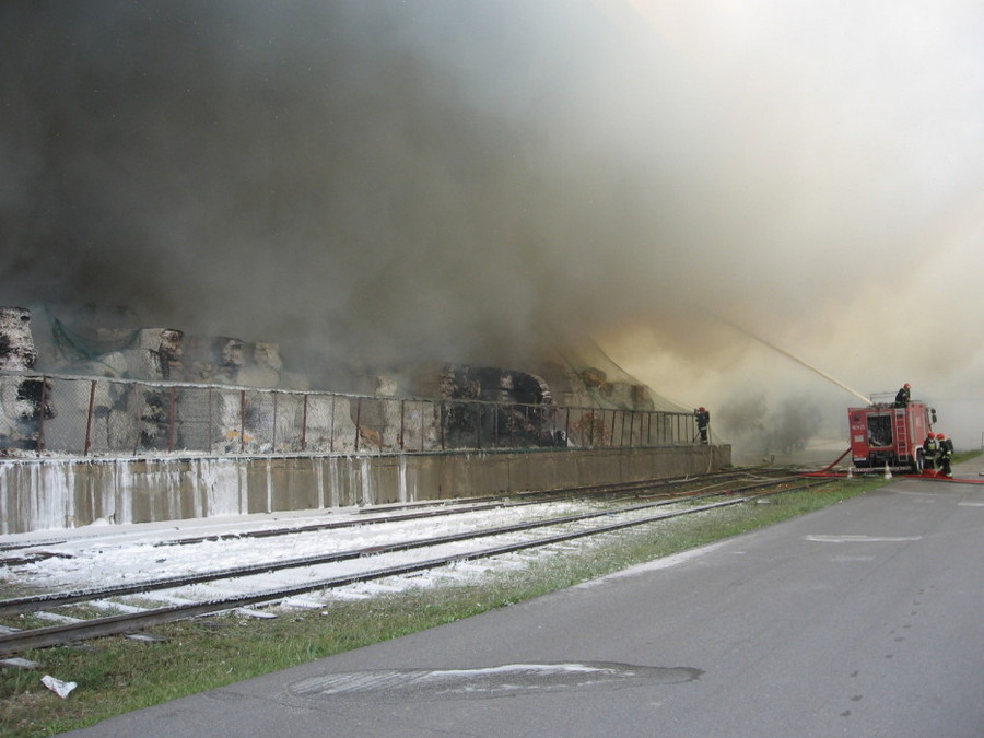 2014_08_20 pożar w IP Kwidzyn (5).jpg