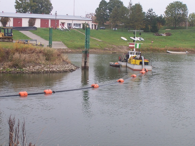 PORT KORZENIEWO pogłębianie 008 650.jpg