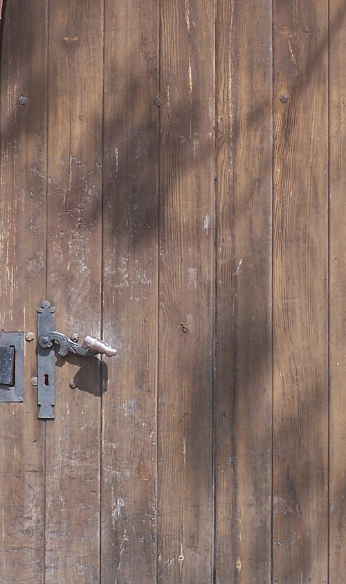 stare drzwi 500.jpg