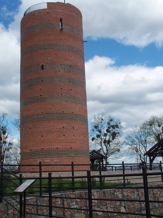 WIEŻA KLIMEK 650.jpg