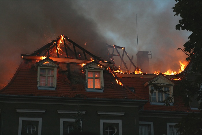 Okno_godz. 18,58_1.jpg