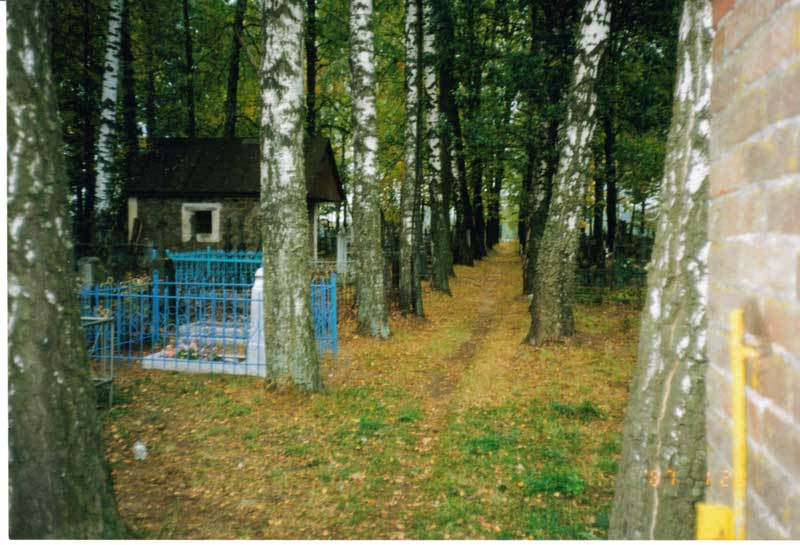 Cmentarz-w-Budsławiu.-2.jpg