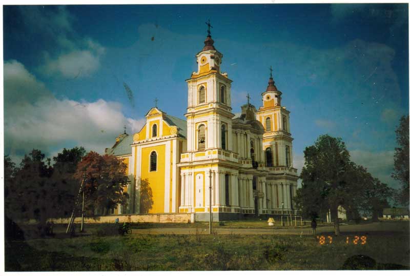 Kościół-w-Budsławiu..jpg