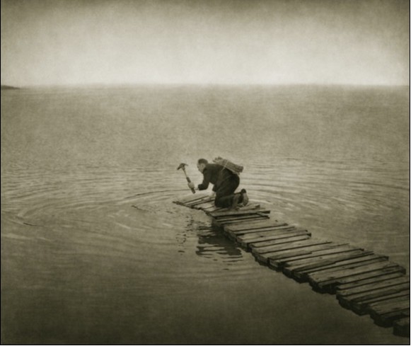 Do Szwecji na piechotę.jpg